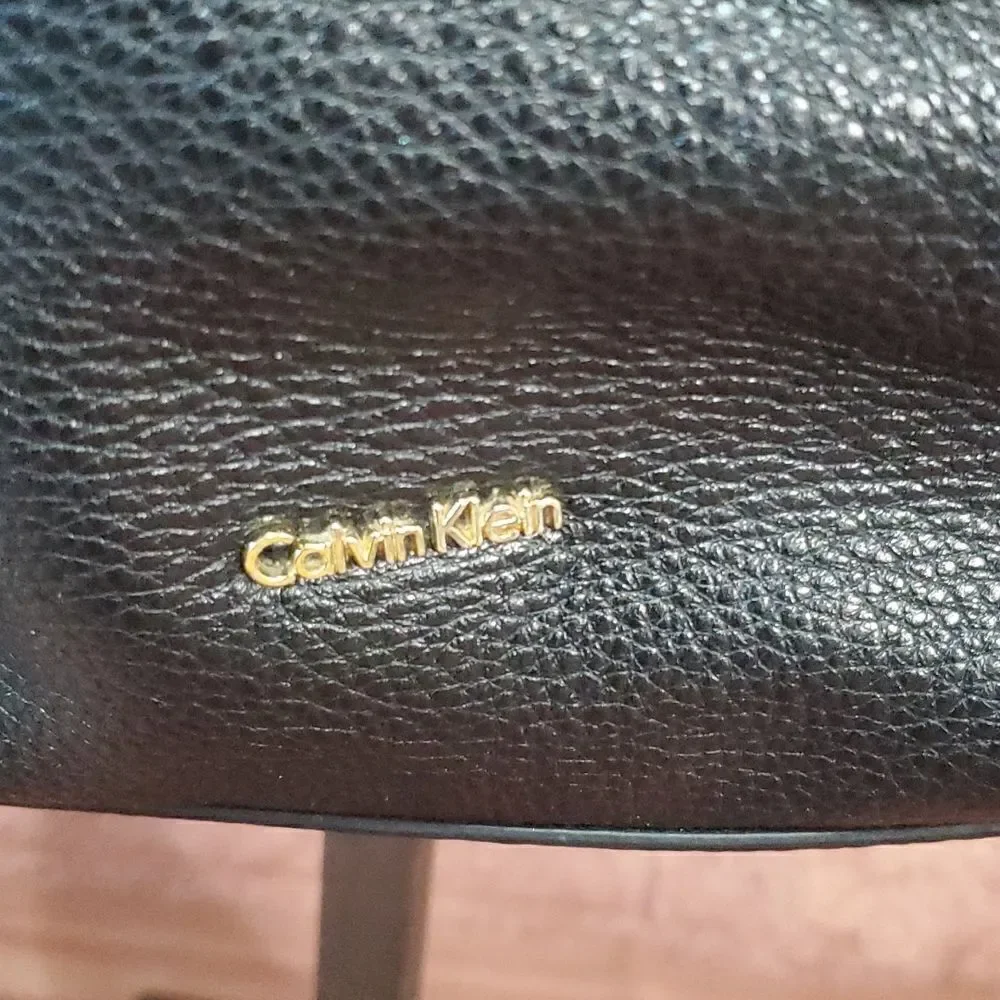 CALVIN KLEIN Black Leather Handbag‎